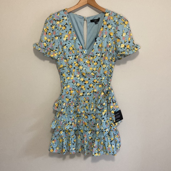 NWT Lulus Feeling Butterflies Light Blue Floral Tiered Ruffle Mini Dress Small - Picture 5 of 8
